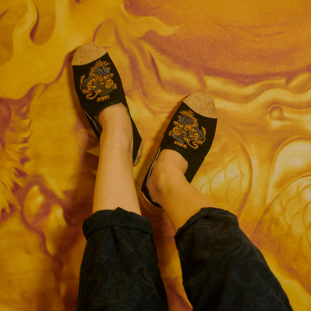 黒虎手刺繍コットンシューズ純粋な手作りハンドメイド （キャンバス 